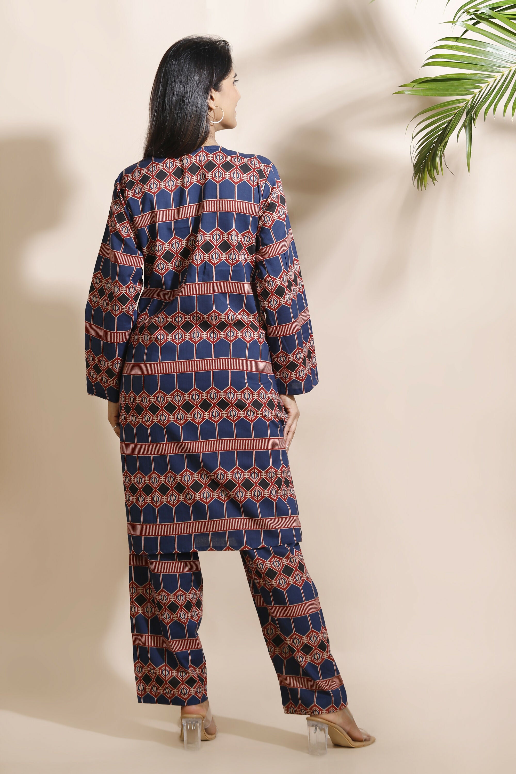 Breathables Women'S Blue Cotton Abstract Print Loungewear Co-Ord Set – Long Kurta & Pants - Dista