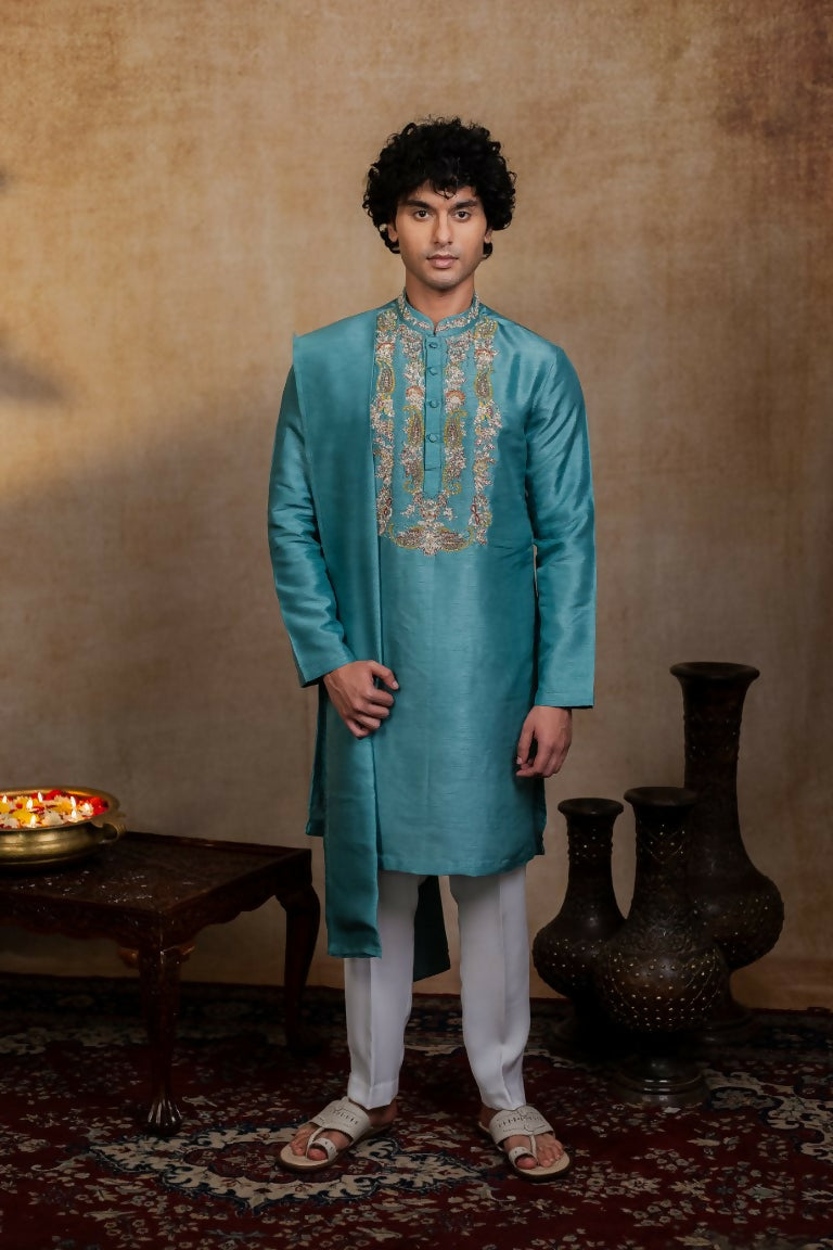 Falling Raw Silk Green Paisley Zari Kurta Set By Hilo Design