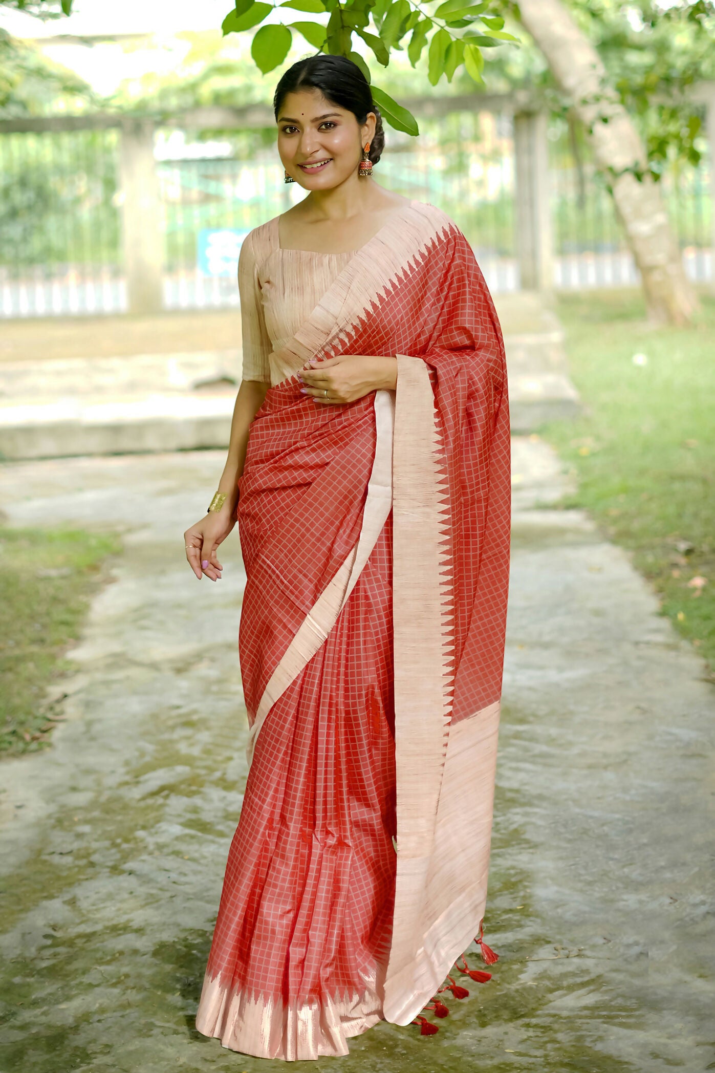AARITA_RED (1)