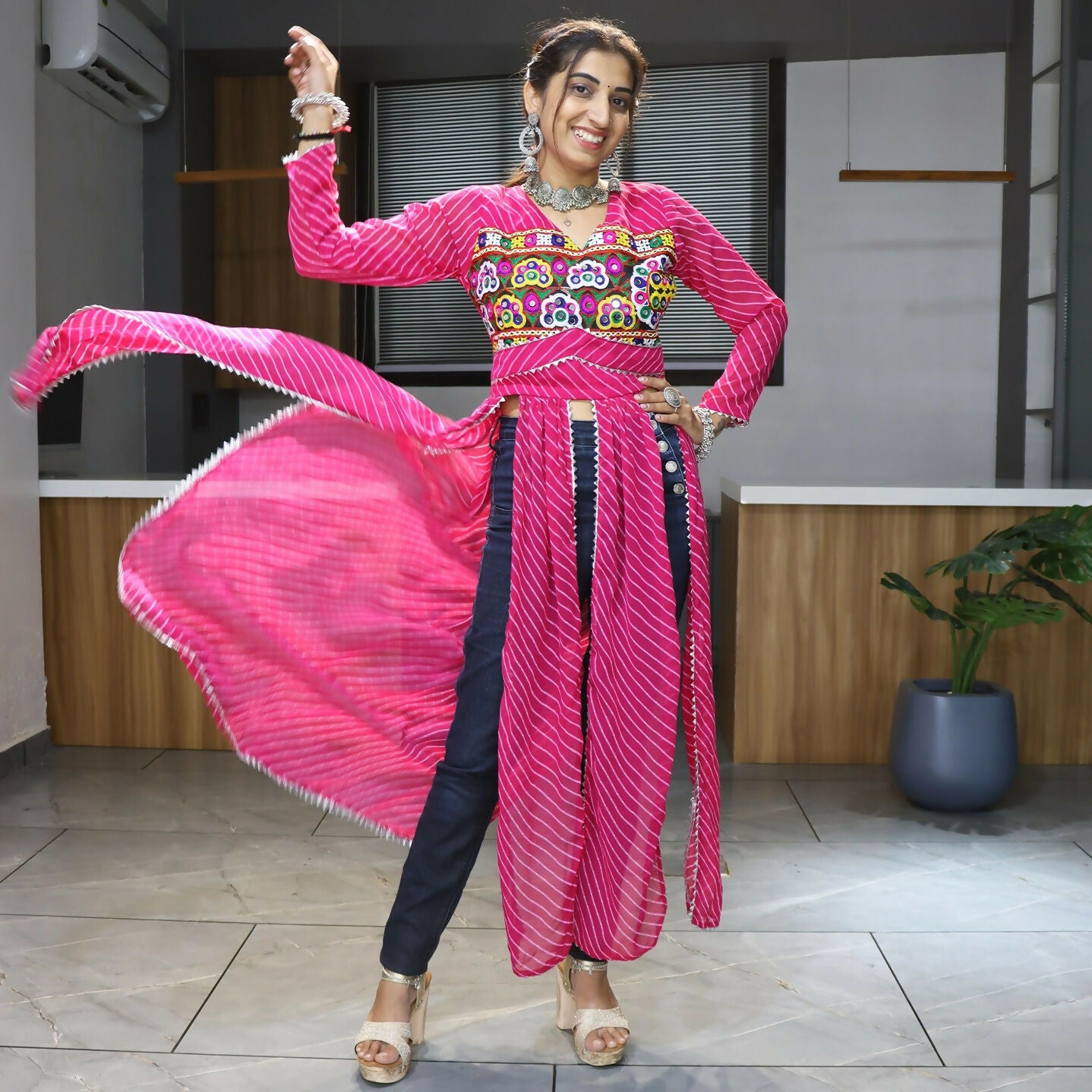 VN-GRTN-Navratri-8026-Pink