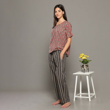 Breathables Women Cotton Printed Loungewear Kurta And Pants Co-Ord Set Red & Navy I Nightwear - Dista