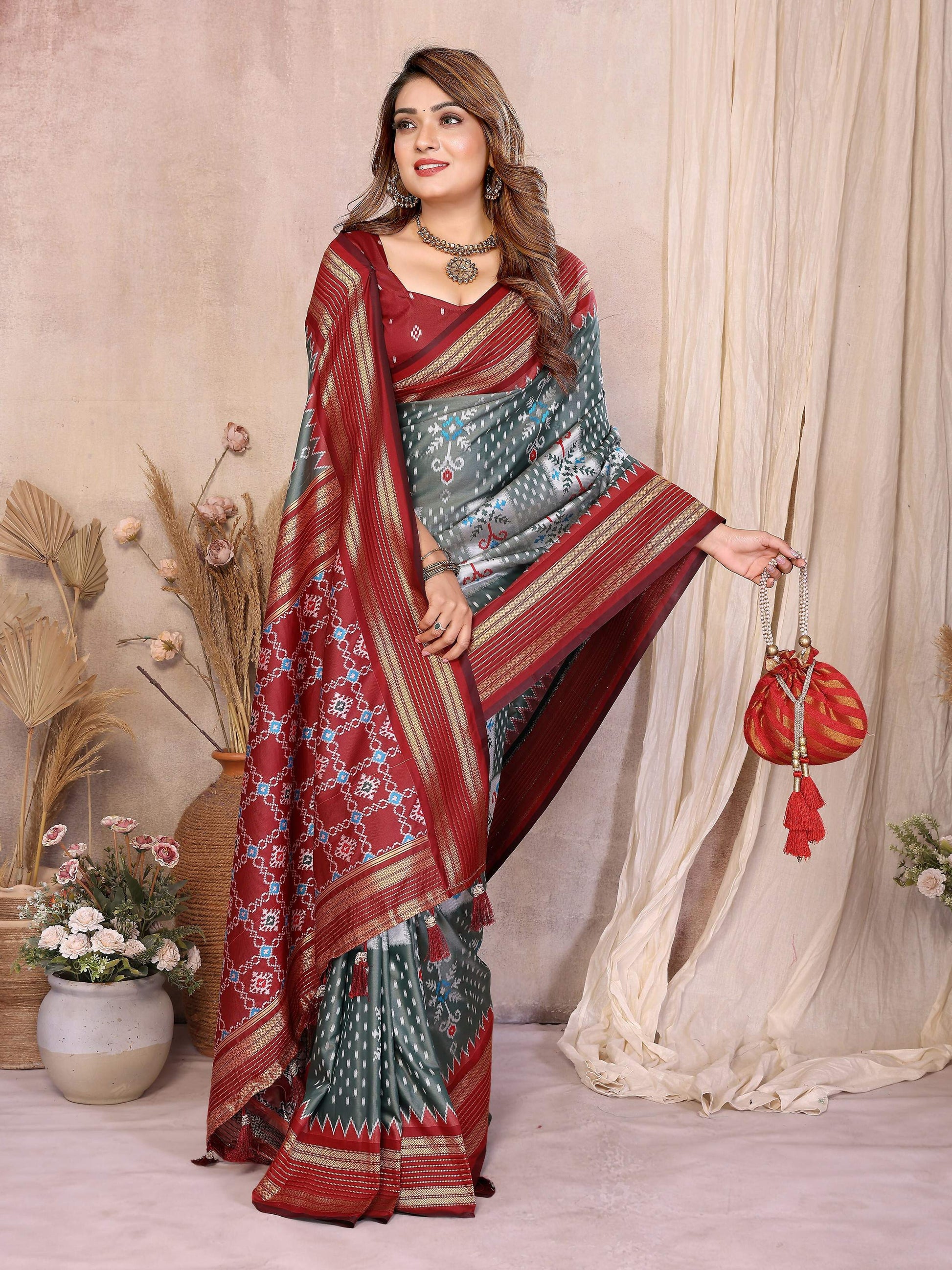Aastha Fashion Grey Soft Silk Weaving Saree - Distacart