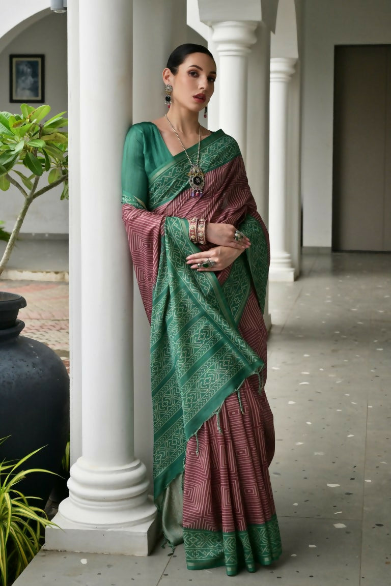 Vishnu Weaves Women's Green Soft Tussar Silk Printed Saree with Blouse