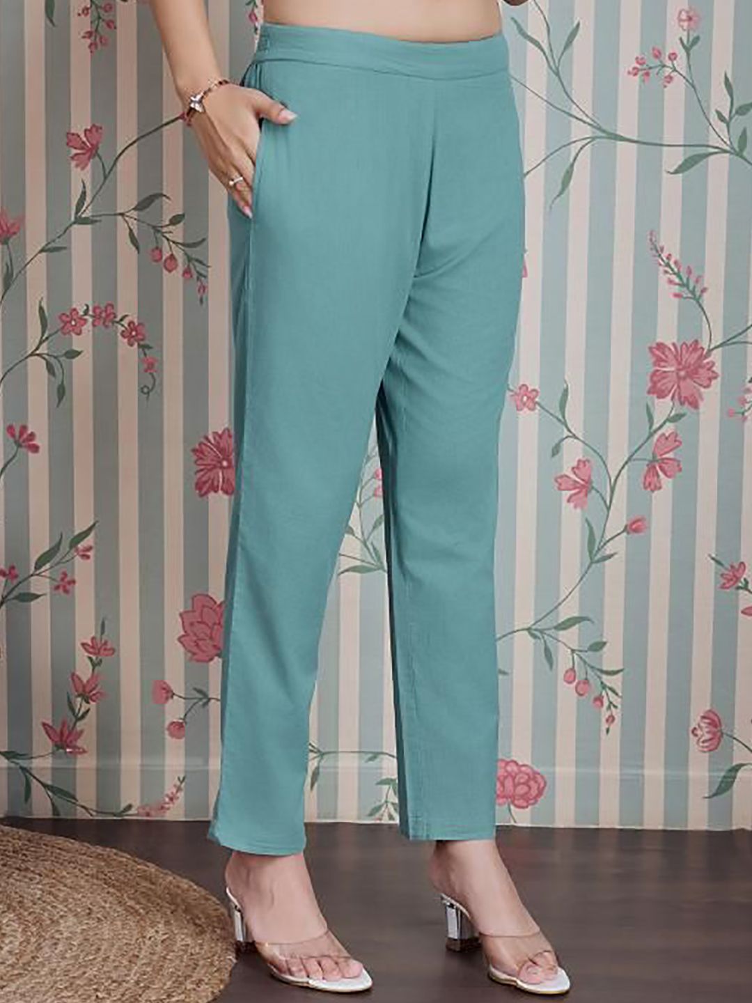Ode by House of Pataudi Floral Printed Pure Cotton Anarkali Kurta with Trousers - Distacart