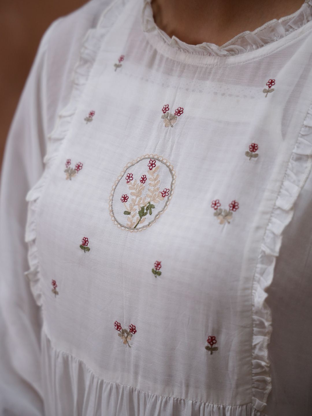 Sangria Floral Embroidered Pleated Thread Work Kurta with Trouser - Distacart