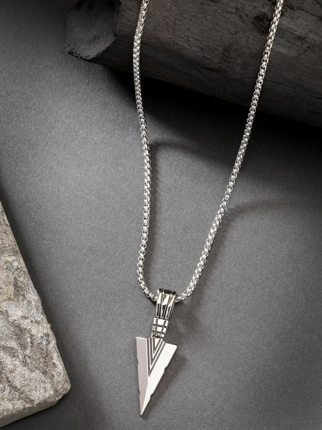 NVR Men's Silver-Plated Arrow-Shaped Pendant With Chain - Distacart