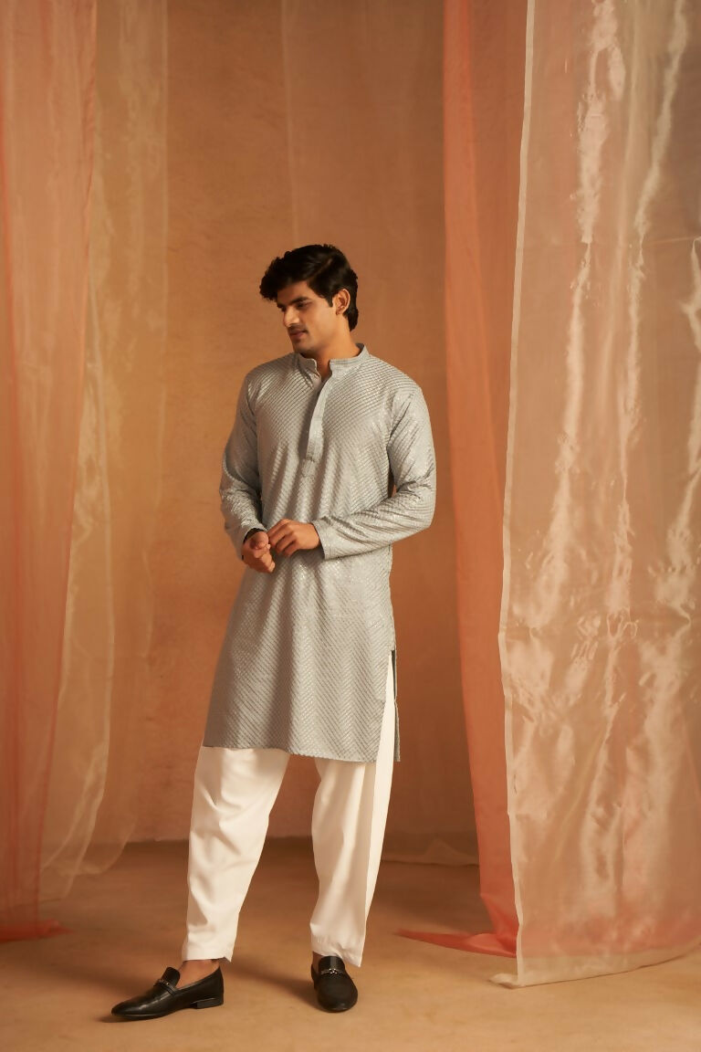 mkb3125-1_54212102553_o