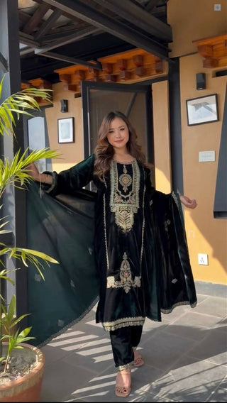 Joban Fashion Black Velvet Sequence Embroidery Work Kurta Set