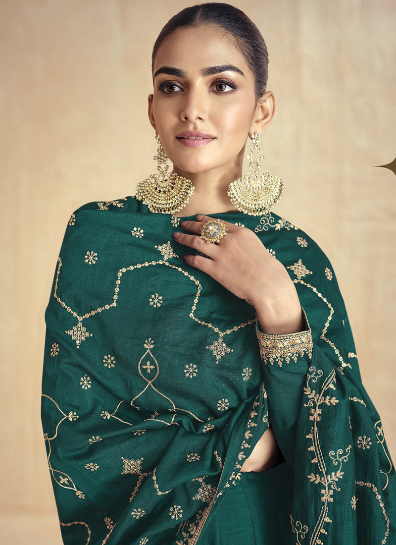 Vegaa Fashion Green Silk Embroidered Anarkali Suit