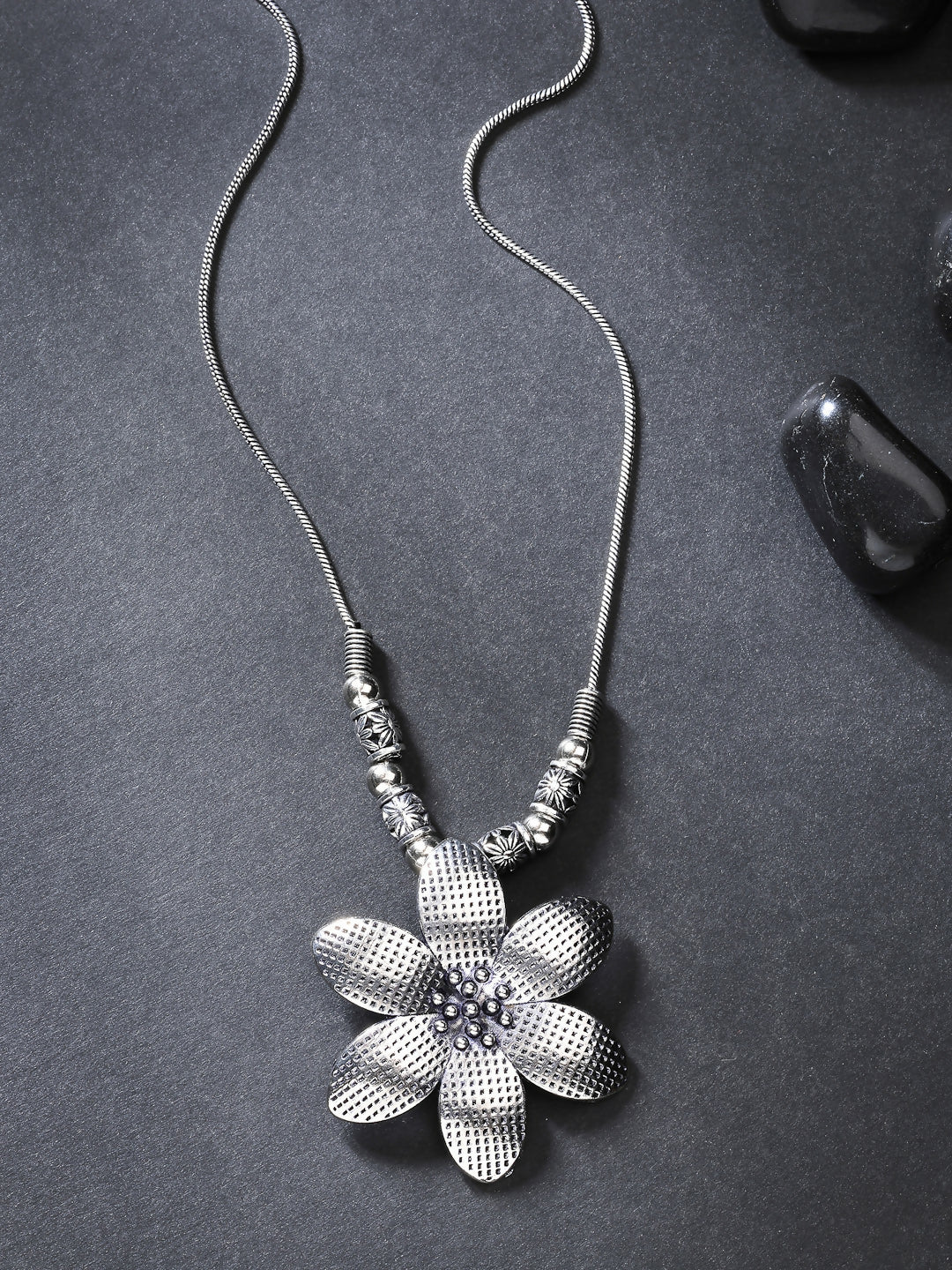 NVR Women's Silver-Toned Floral Shape Pendant with Chain - Distacart