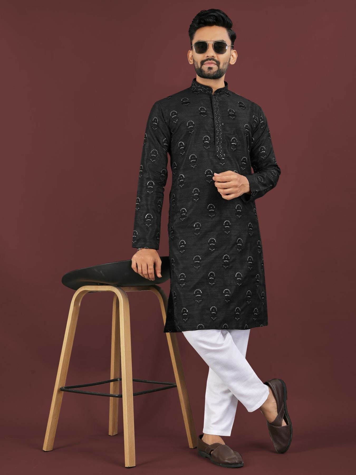 Anaita Black Embroidered Silk Straight Kurta - Distacart