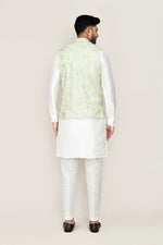 Thumbnail for DSC_9900