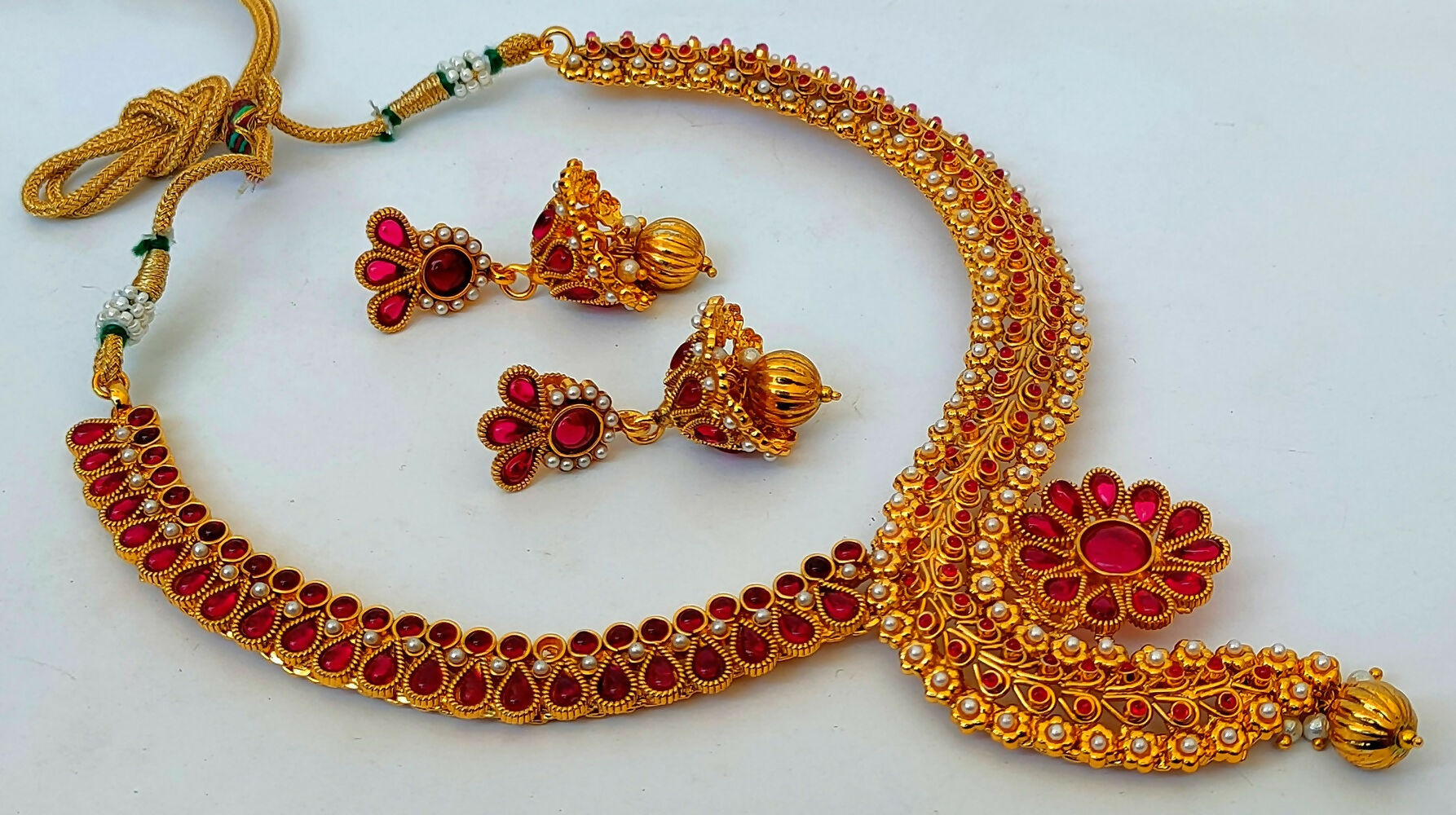 Pink Kemp Necklace With Jhumkas - Distacart