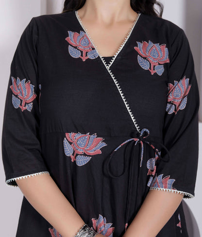 Miravan Womens Cotton Floral Print Anarkali Kurta-Black - Dista