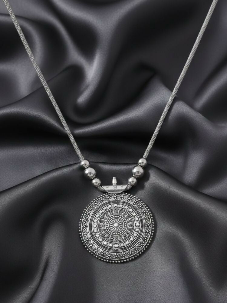 NVR Women Round Mandaliya Silver Plated Necklace - Distacart
