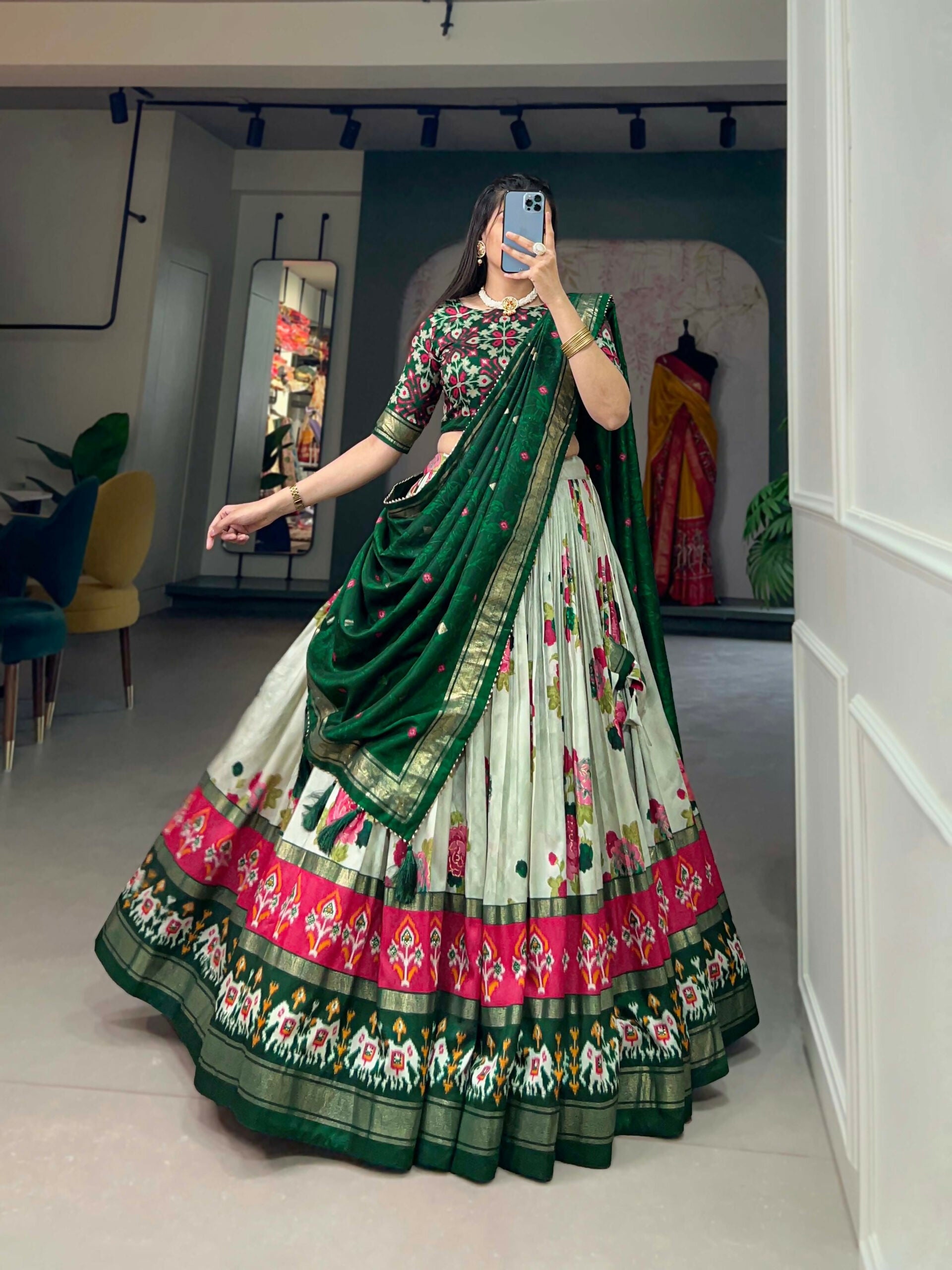 Vastranavya Floral And Patola Print With Foil Work Lehenga with Unstitched Blouse - Green - Distacart