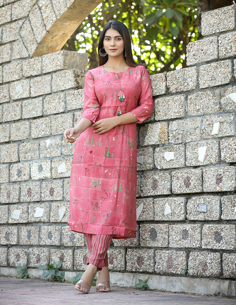 Kaajh Women's Pink Floral Printed Modal Silk Kurta Pant Set - Distacart