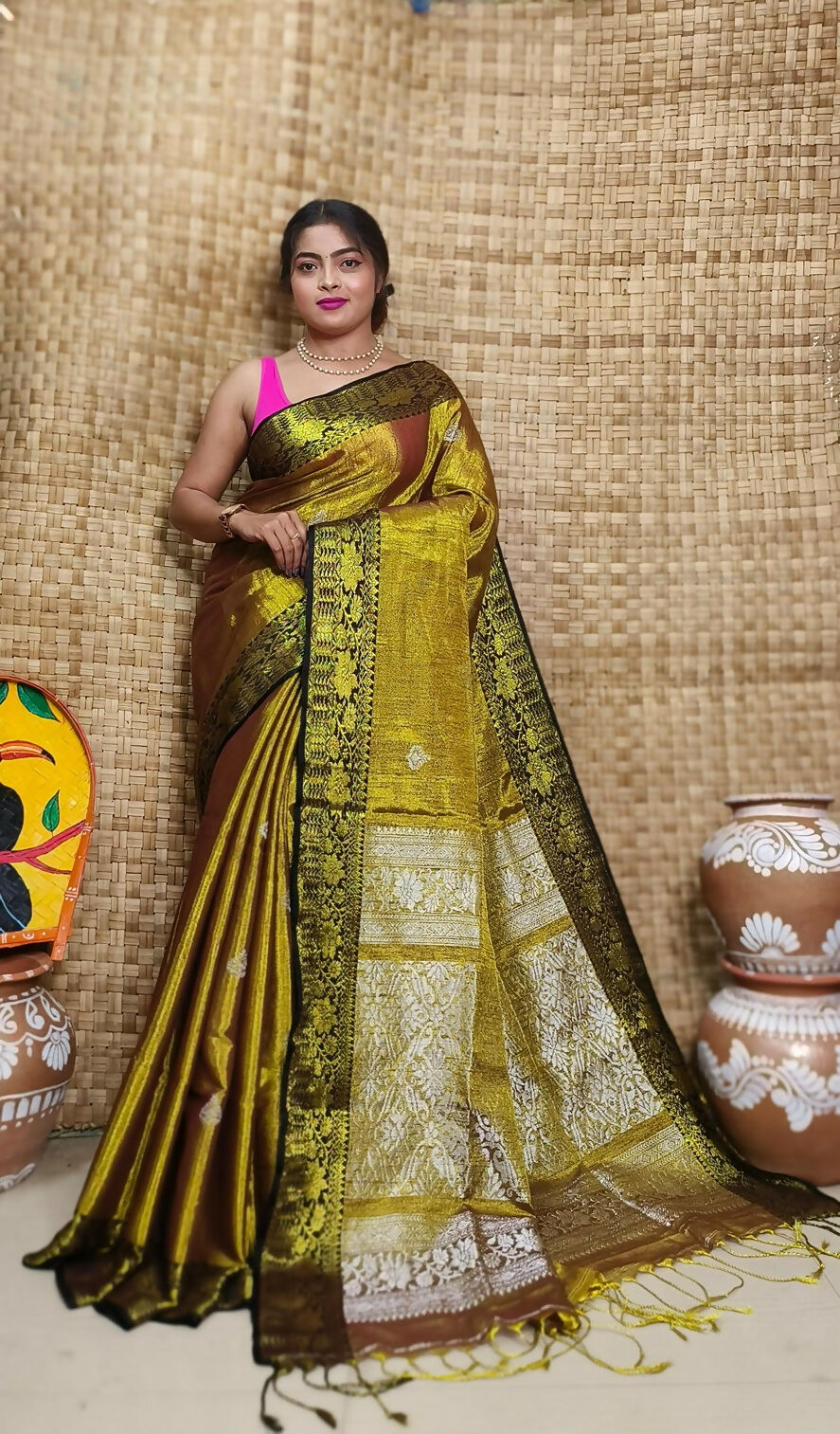 Exclusive Collection Golden Beautiful Tissue Benarasi Saree - Dista