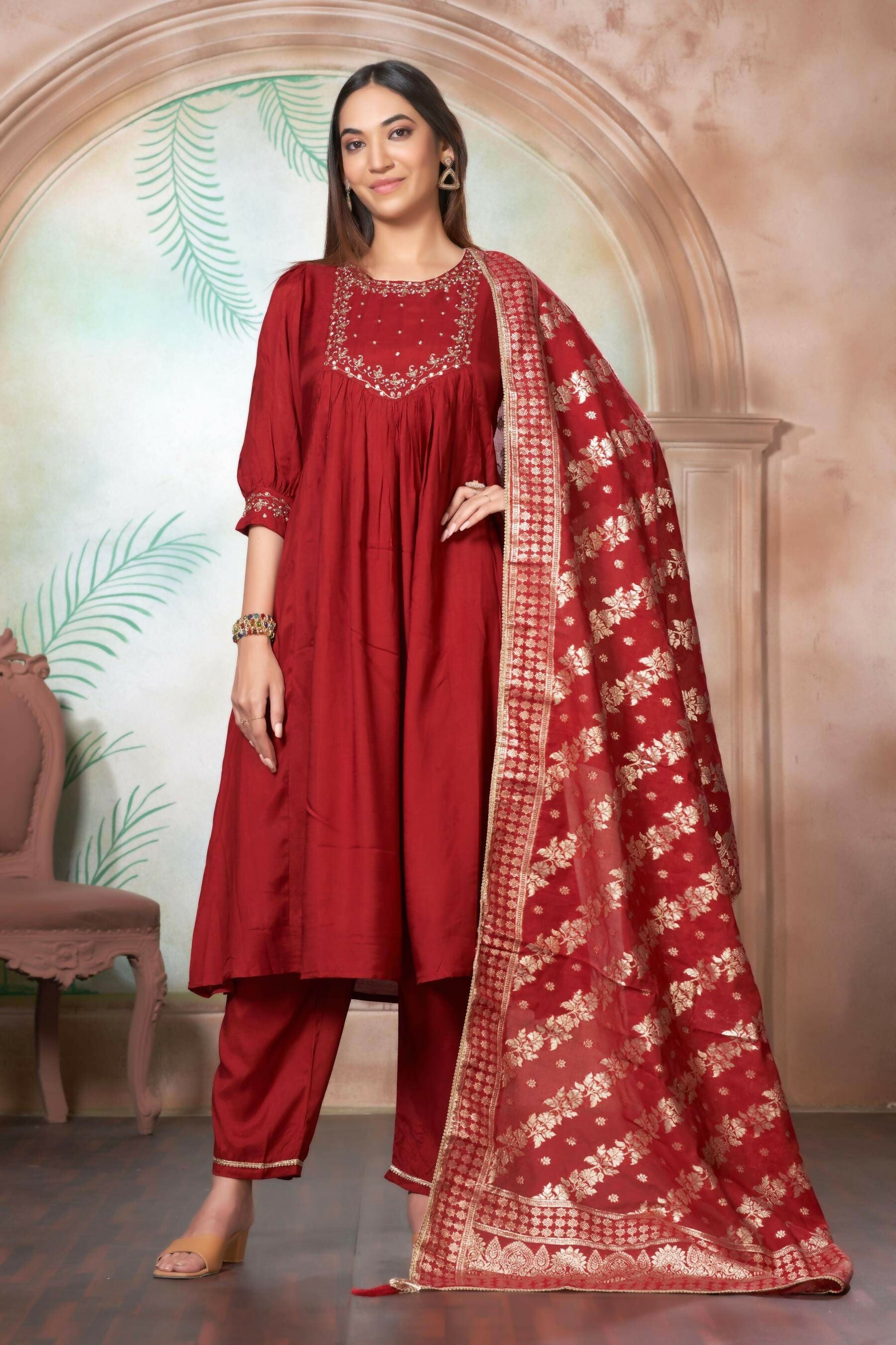 BulBul Gayatri Muslin Red Kurta Set With Dupatta