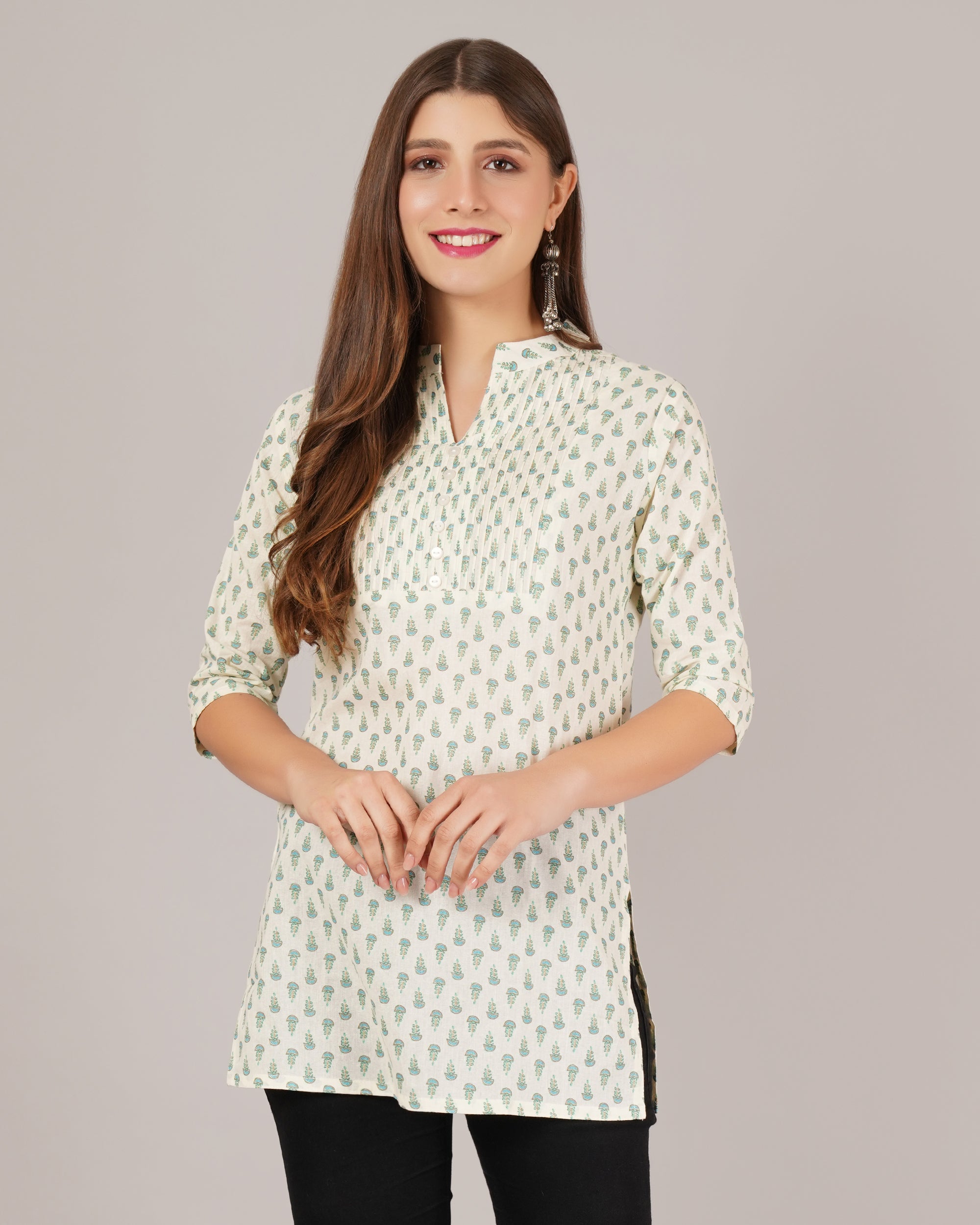 Jaitra Apparels Women Printed Rayon Straight Kurta (Off White)