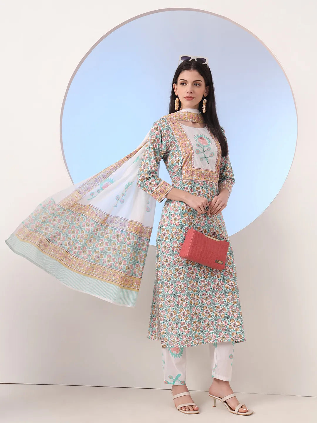 Yufta White And Blue Cotton Straight Kurta Pant Dupatta Set