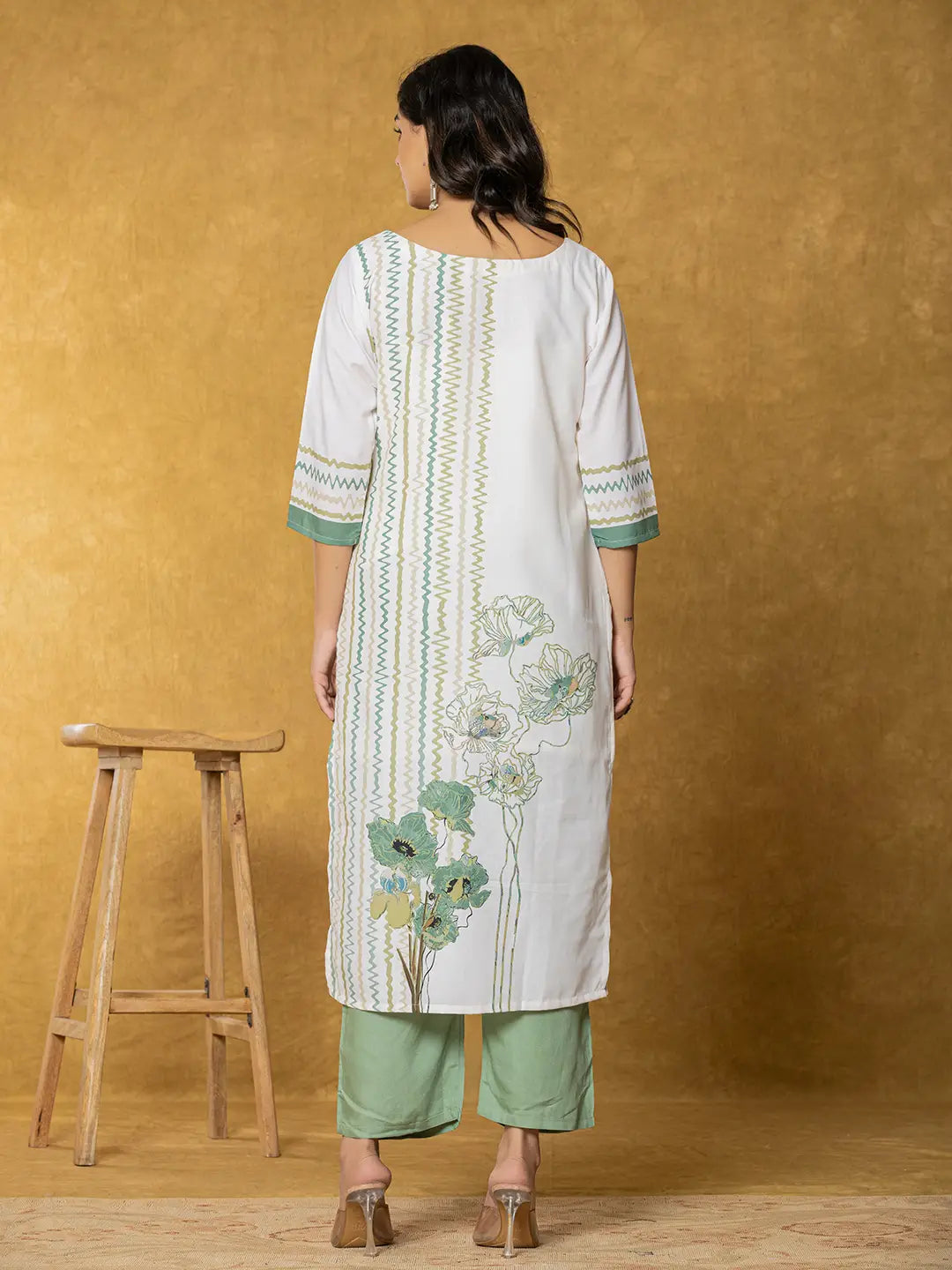 Yufta White And Green Linen Kurta Dupatta Pant Set