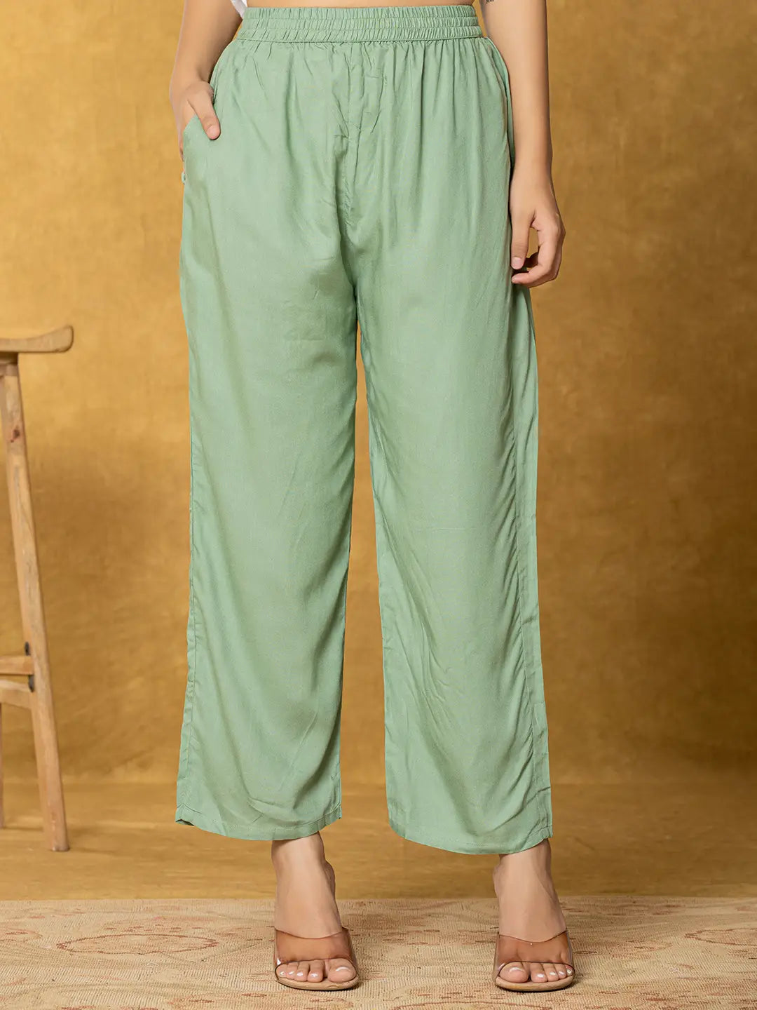 Yufta White And Green Linen Kurta Dupatta Pant Set