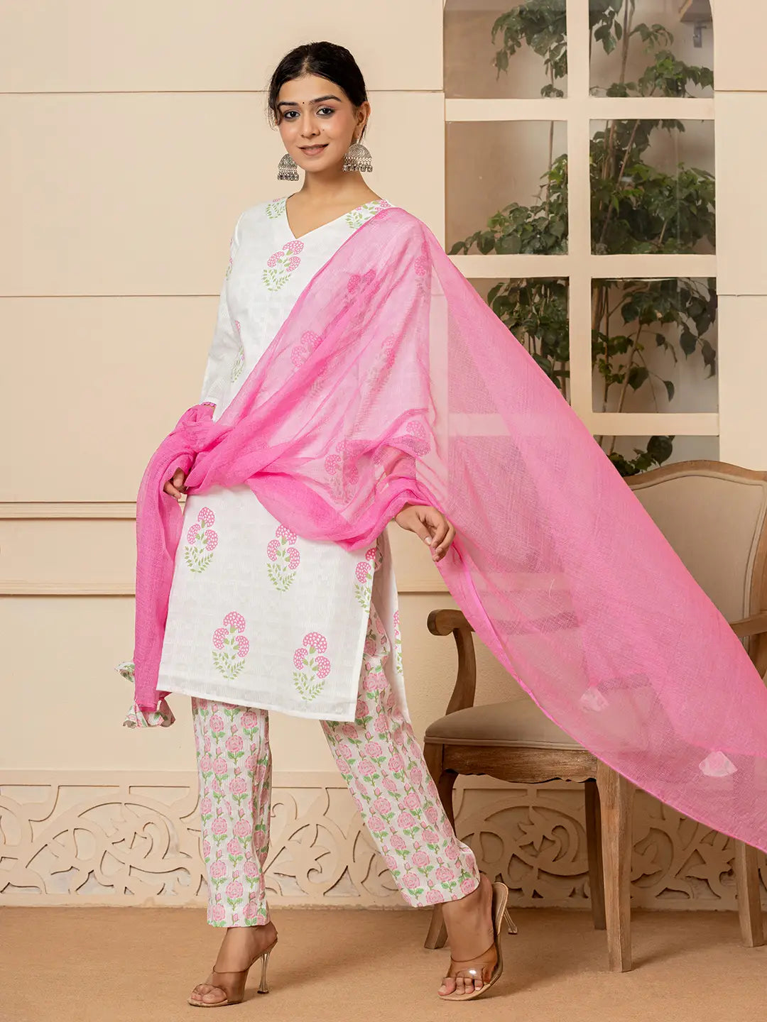 Yufta White And Pink Cotton Floral Print Kurta Dupatta Set - Distacart