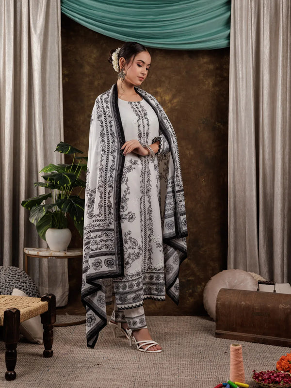 Yufta White Cotton Kurta Dupatta Pant Set