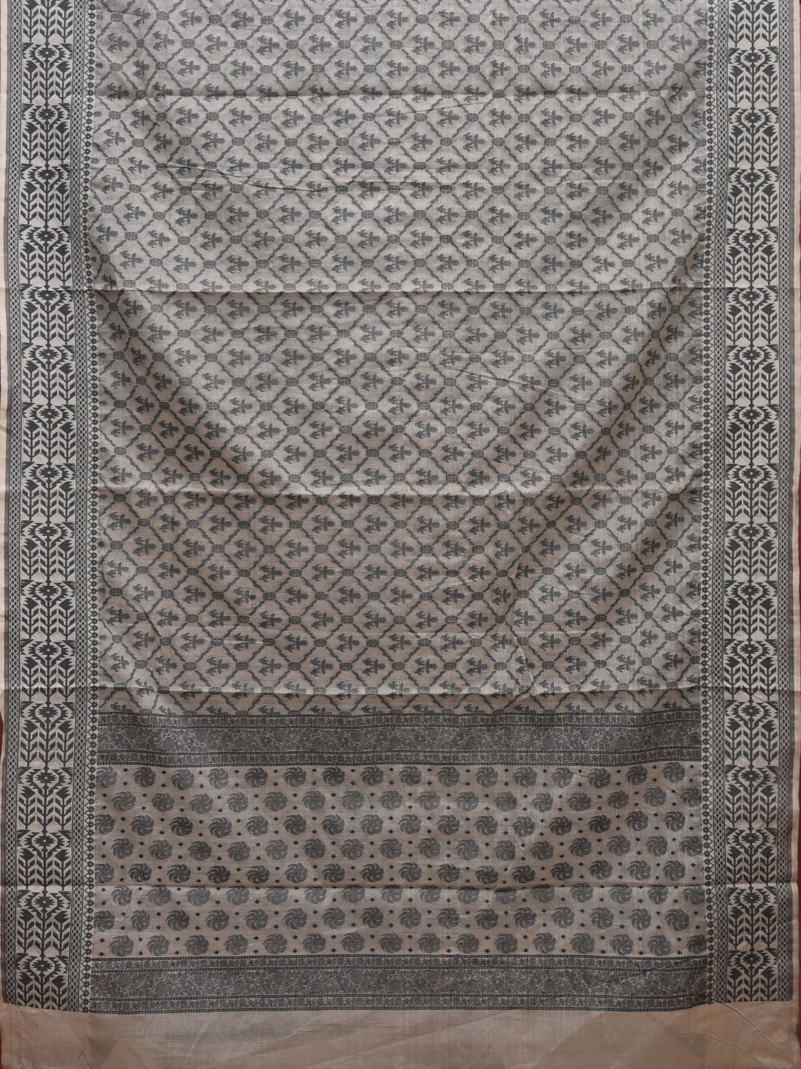 White Cut Work Cotton Handloom Saree with All Over Jamdani Style Design - Global Threads - Distacart