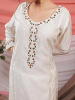 Thumbnail for Yufta White Embroidered Kurta Dupatta Pant Set