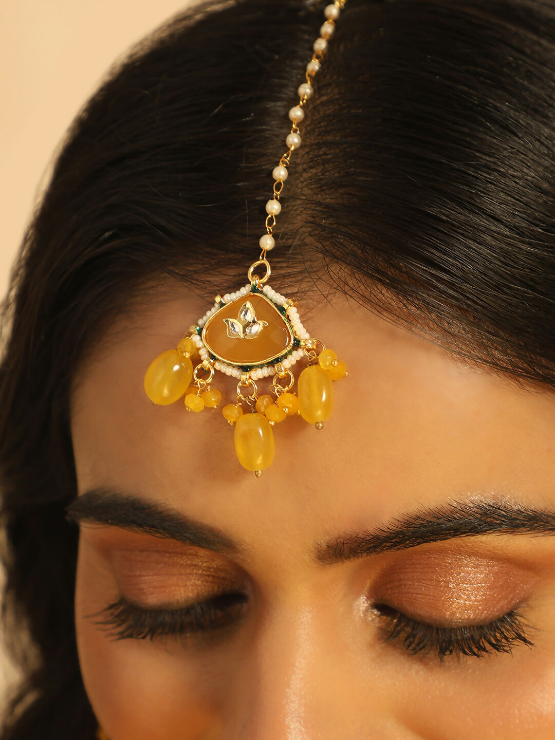Nuyug Amber Glory Ethnic Earrings & Maang Tikka Set