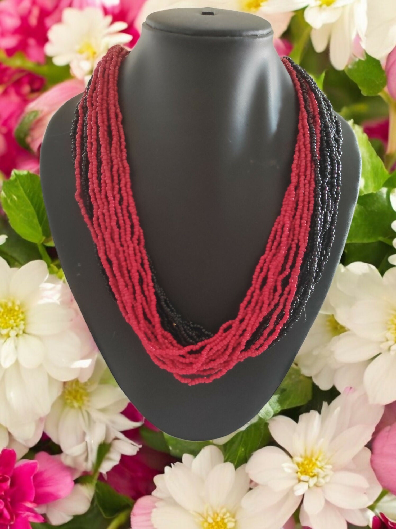 Inhanns Handmade Beaded Multilayer Necklace, 20 Layers - Black & Red - Distacart