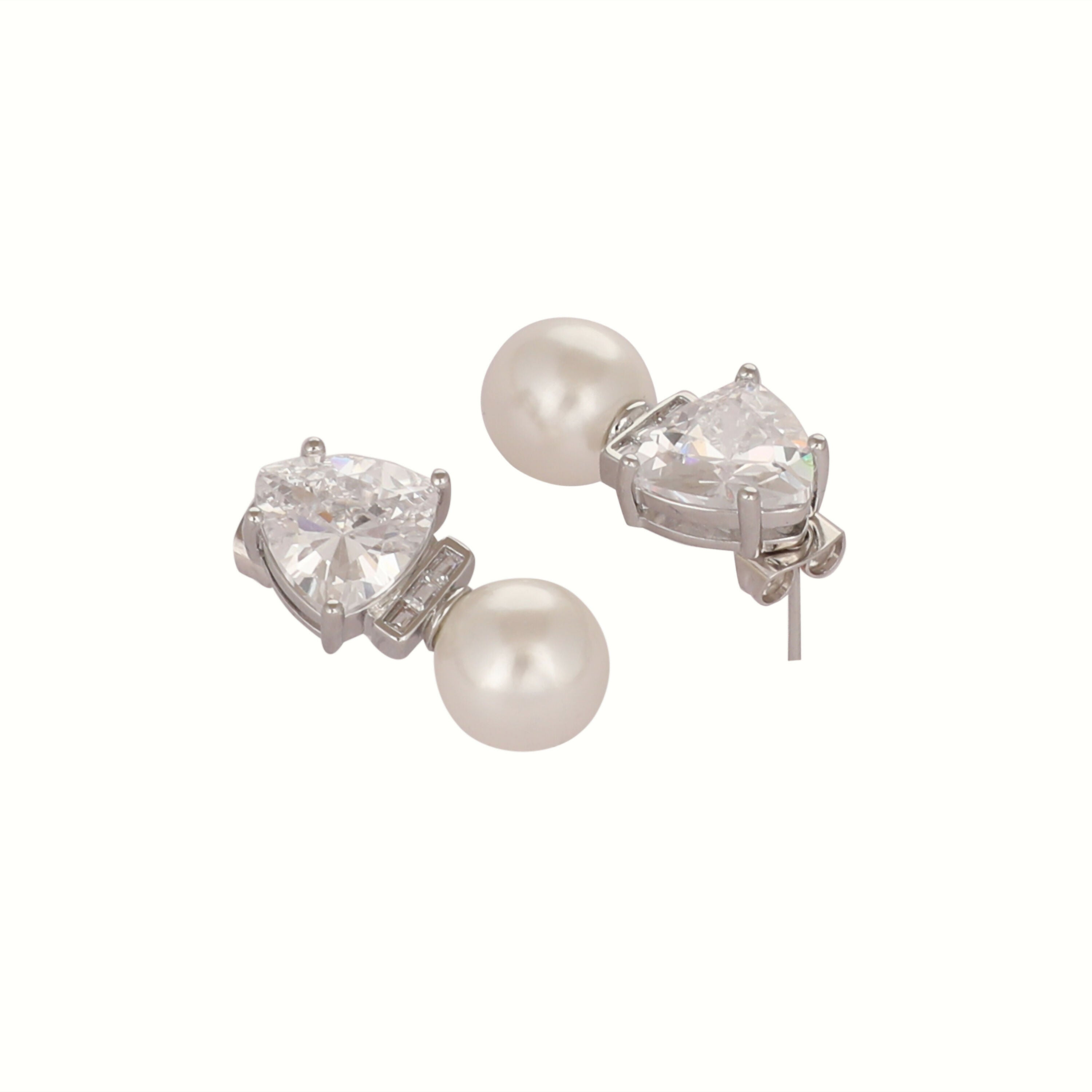 Nuyug Pearl Elegance Anti Tarnish Studs