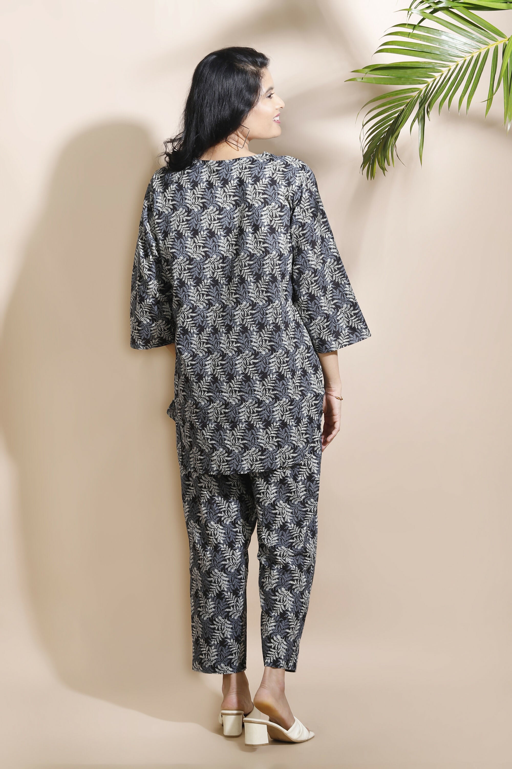 Breathables Abstract Cotton Co-Ord Set – Black - Dista
