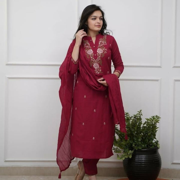 The52 Women's Beautiful Rayon Slub Fabric Embroidery Work Straight Kurta Pant and Dupatta Set - Distacart