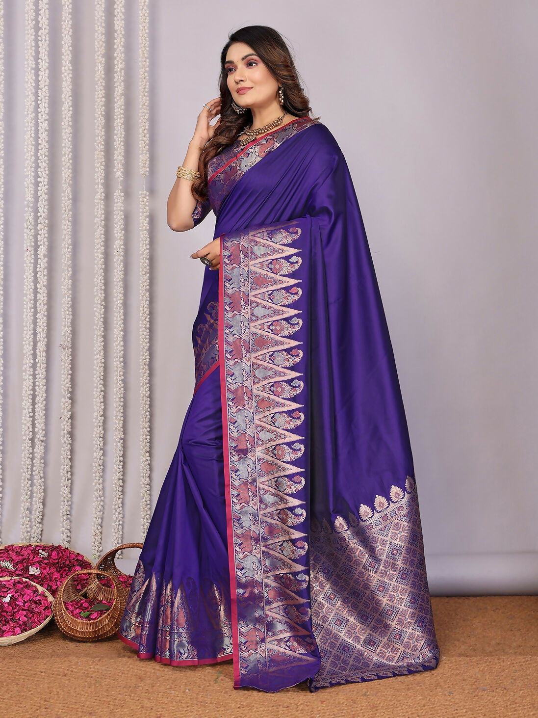 Joban Fashion Banarasi Royal Blue Jacquard Woven Soft Silk Saree