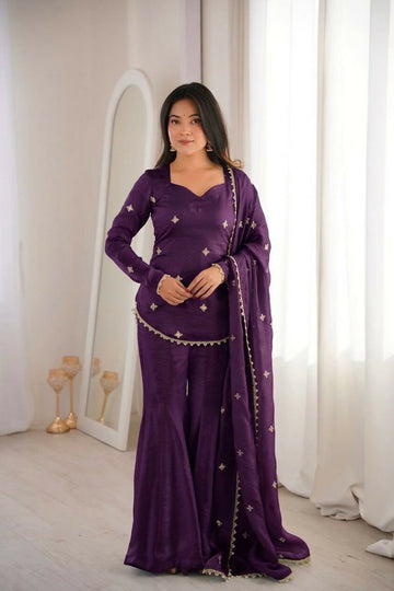 Teeya Creation New Womens Trendy Embroidery Sequence Work Kurta Set - Dista
