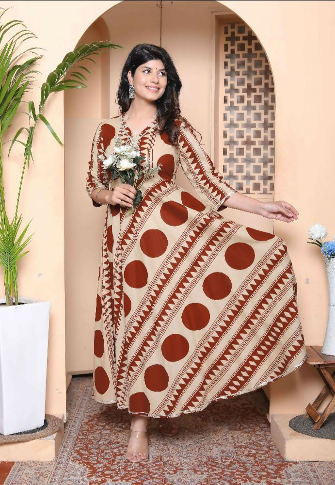 Miravan Womens Brown Printed V-Neck Anarkali Kurta