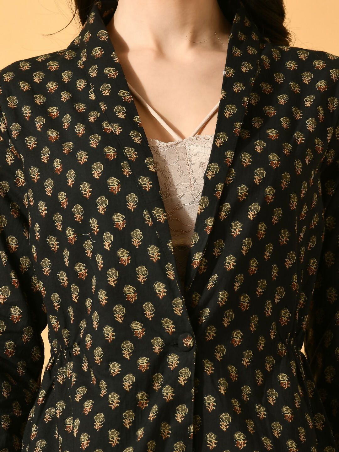 Myshka Women's Black Printed Floral Jacket - Distacart