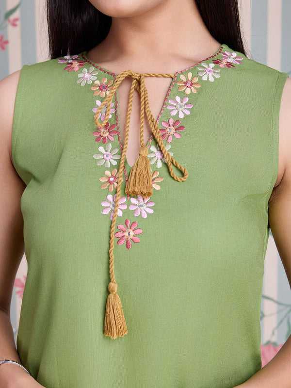 Ode by House of Pataudi Embroidered Thread Work Straight Kurta with Palazzos - Distacart