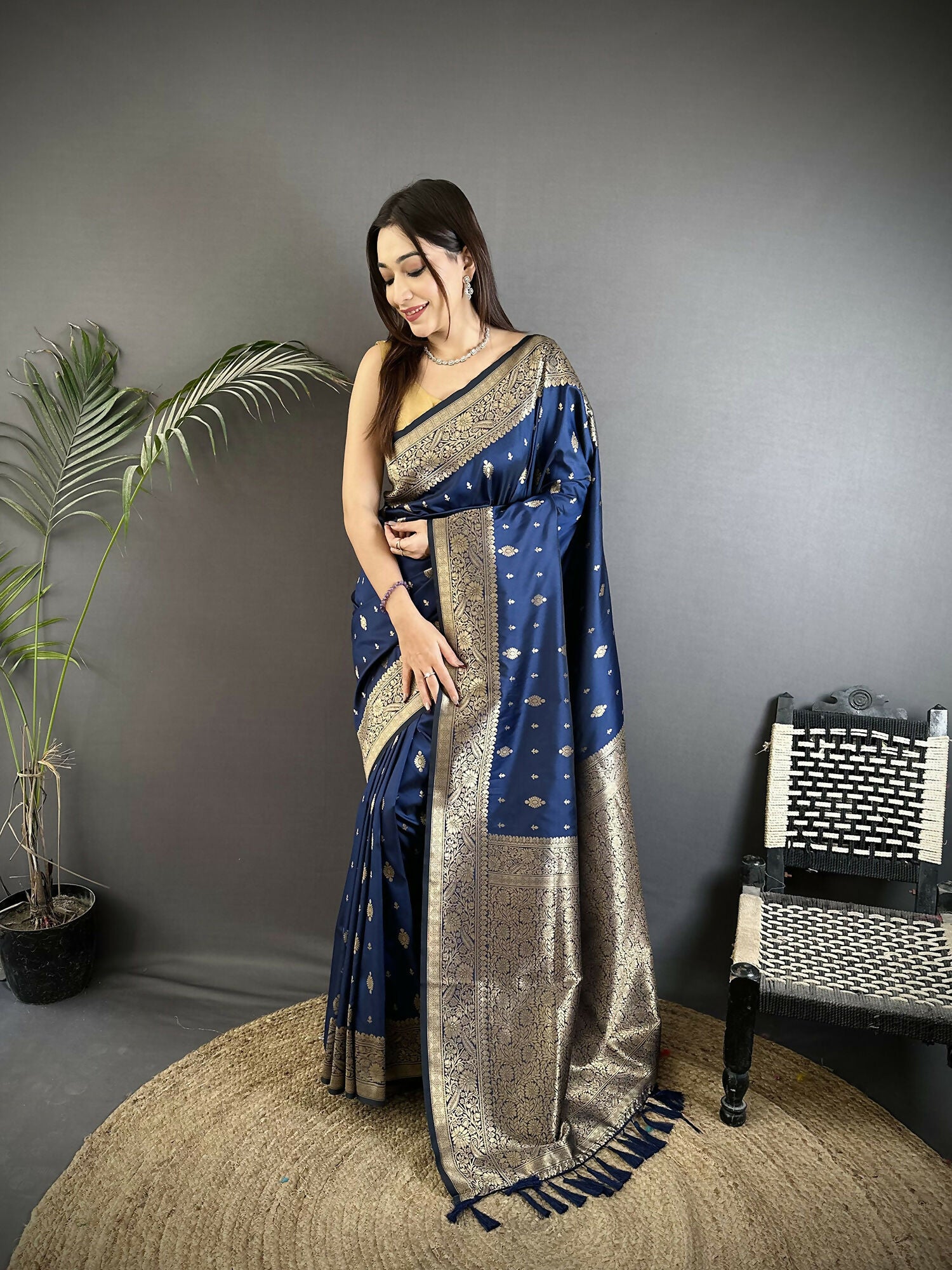 Joban Fashion Navy Blue Zari Weaving Motif Lichi Silk Banarasi Silk Saree - Distacart