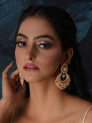 Kundan Chand Earrings (Gold) - Ruby Raang - Distacart