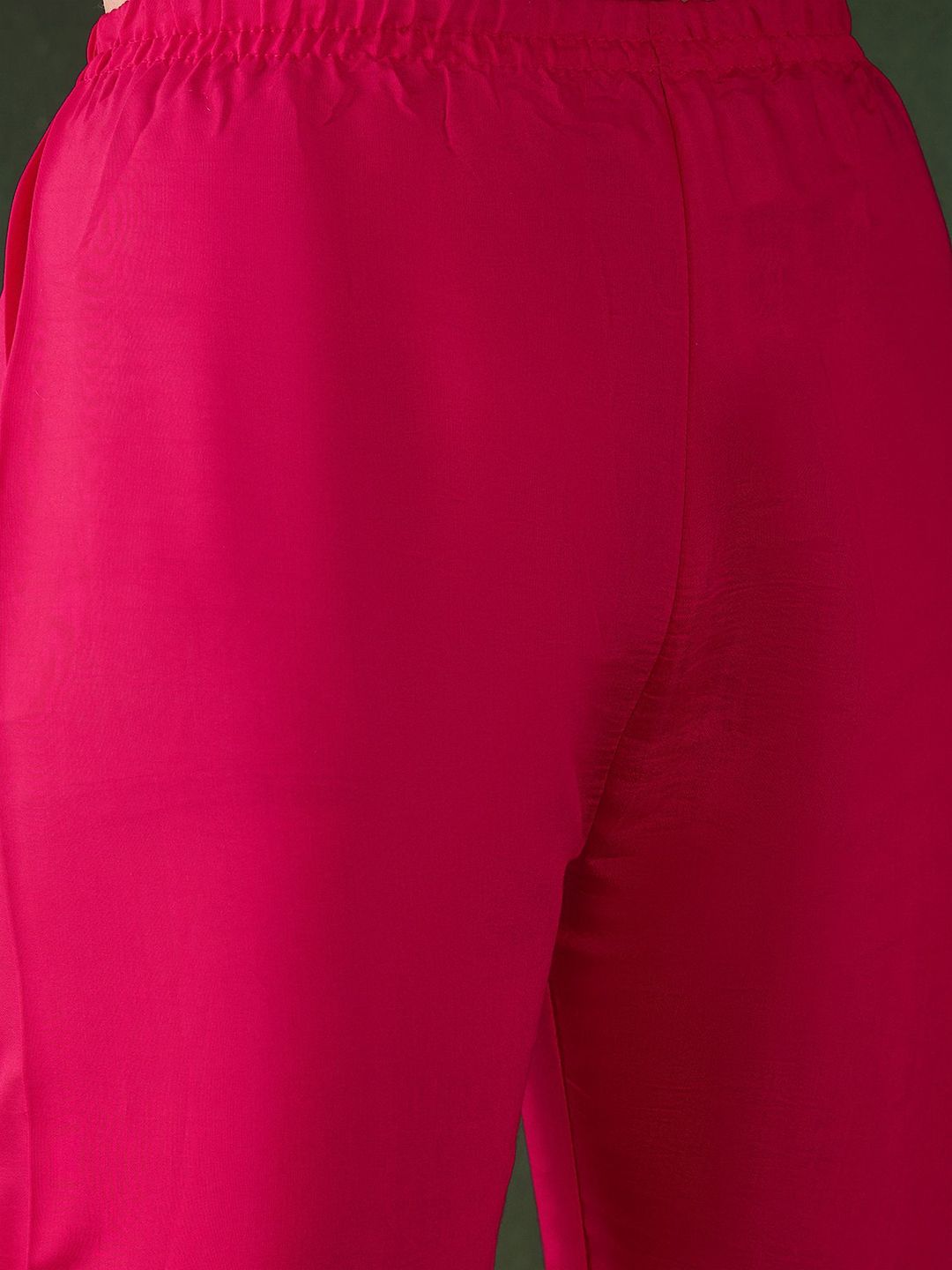 Sangria Pink Floral Embroidered Thread Work Pure Cotton Kurta & Trousers & Dupatta
