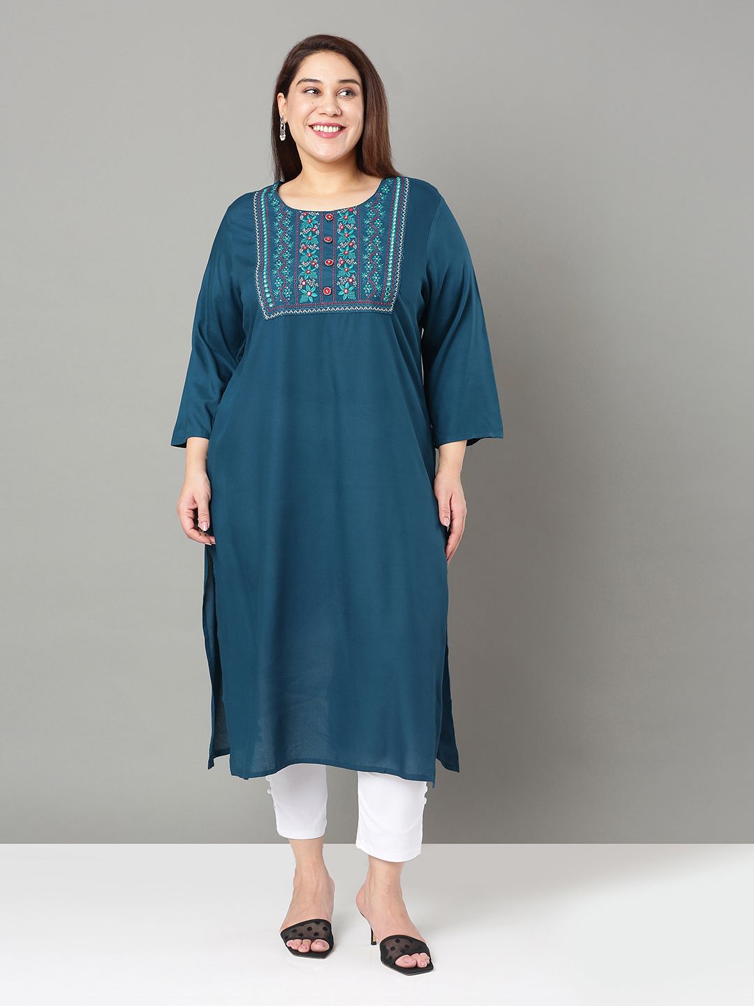Sztori Plus Size Floral Yoke Design Thread Work Straight Kurta - Distacart
