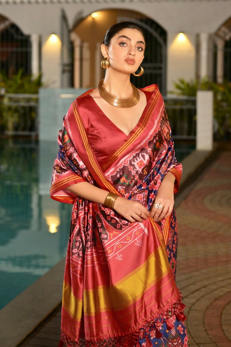 Vishnu Weaves Women's Royal Banarasi Silk Patola Printed Saree with Blouse