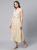 Thumbnail for Ahalyaa Women Beige Pure Cotton Printed Floral Kurta With Trousers - Distacart