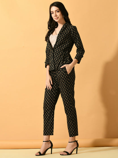 Myshka Women's Black Printed Floral Jacket - Distacart