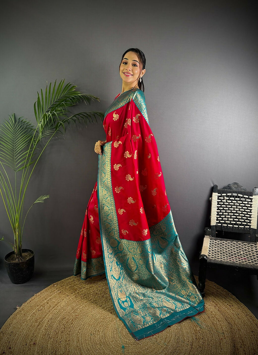 Joban Fashion Banarasi Red Woven Butti Soft Silk Saree