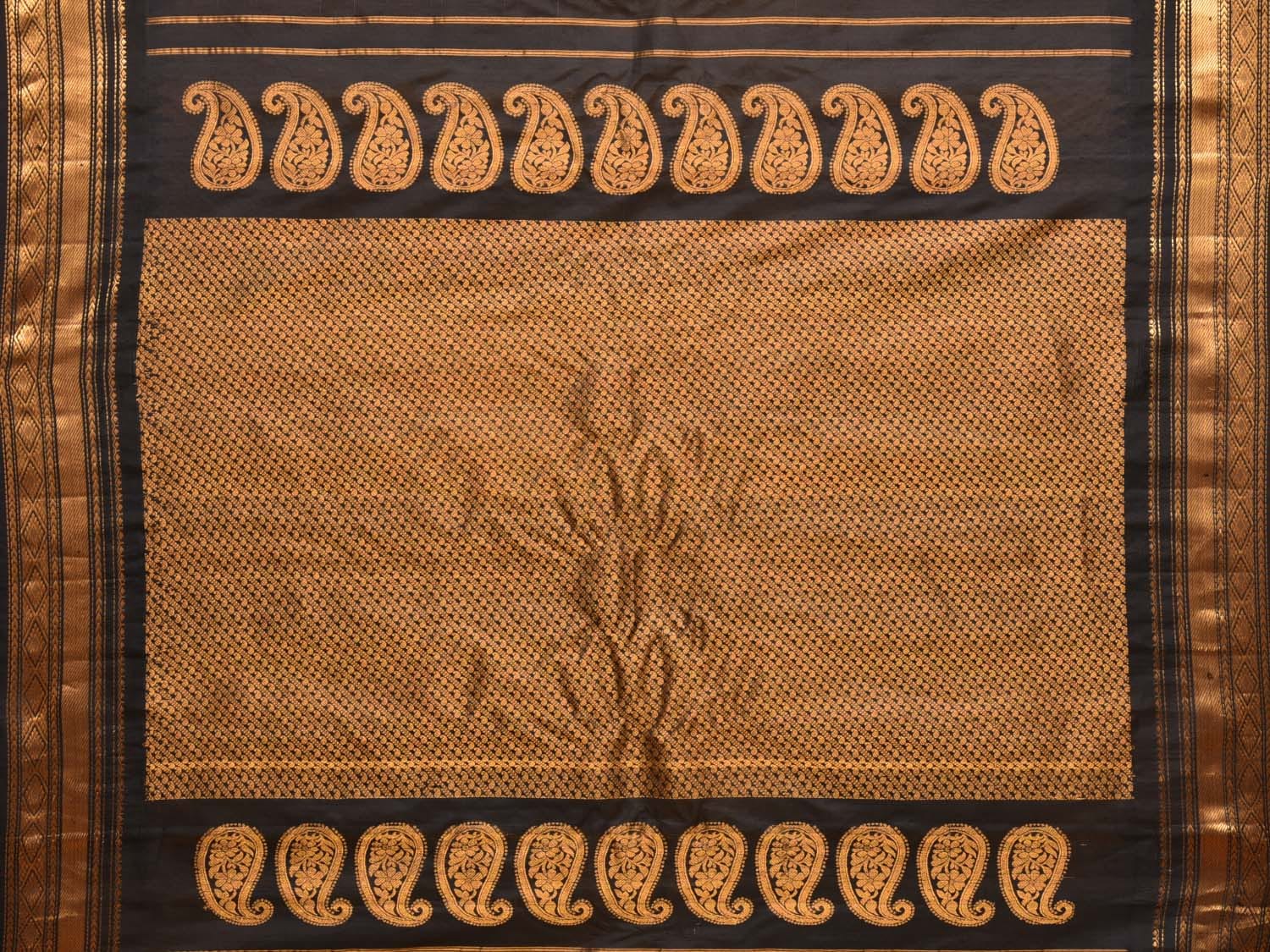 Yellow and Black Gadwal Silk Handloom Saree with Mango Pallu Design - Global Threads - Distacart